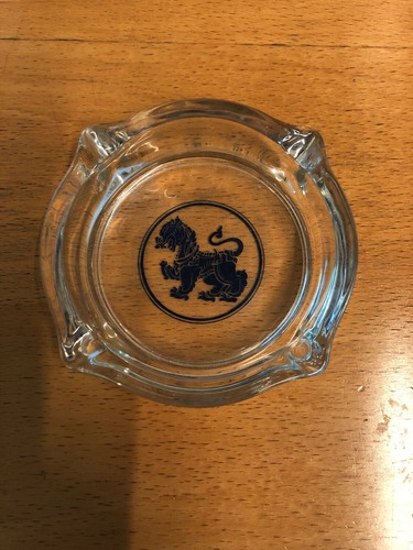 Singha aschenbecherm der - aschenbecherm,